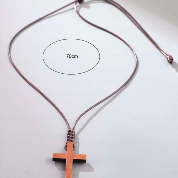 Men’s cross necklace - Picture 3 of 3